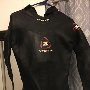 XTerra Triathlon Women’s M/L wetsuit